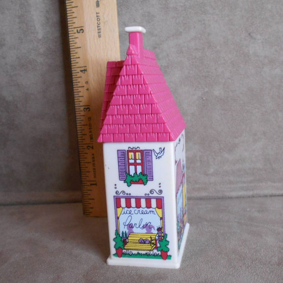 1993 Reader's Digest Spice Jar Plastic House Ice Cream Parlor Container - Picture 2 of 6
